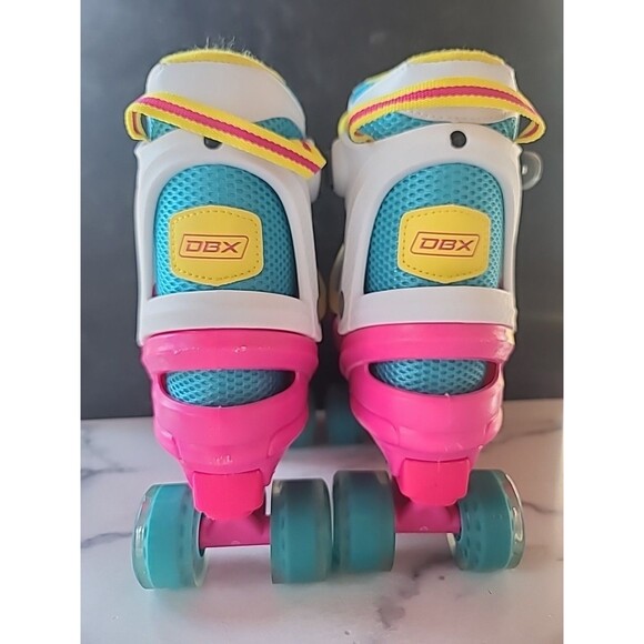 DBX Girls Large Sz 5-8 Express Quad Skate Set Roller Skates W/ Protective Pads - Picture 7 of 12